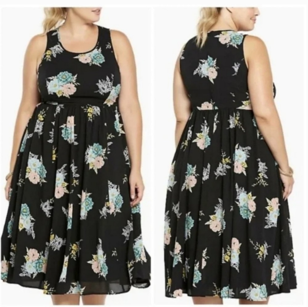 Torrid Floral Midi Dress Size 14